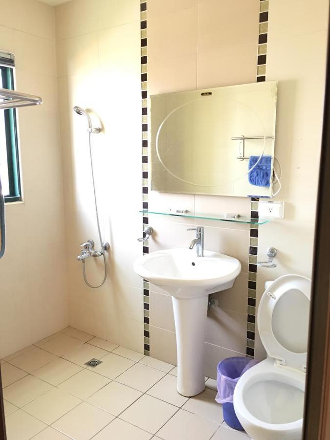 Ｗhite Ｗindmill Apartment Хуалиен Сити Екстериор снимка