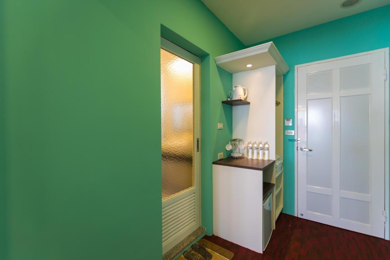 Ｗhite Ｗindmill Apartment Хуалиен Сити Екстериор снимка