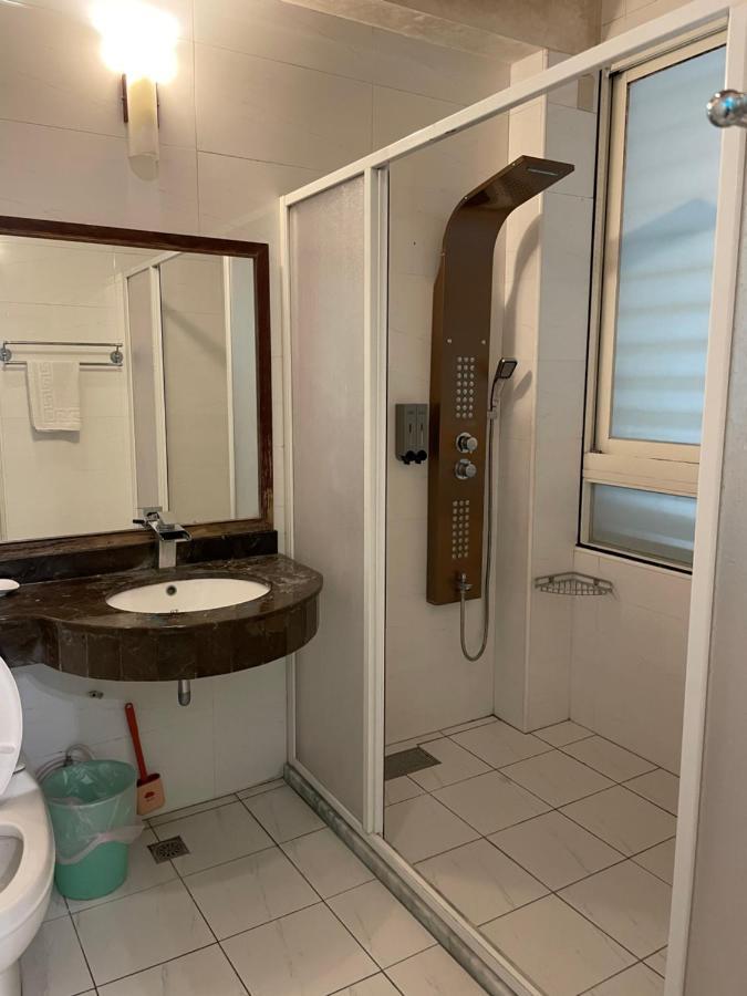 Ｗhite Ｗindmill Apartment Хуалиен Сити Екстериор снимка